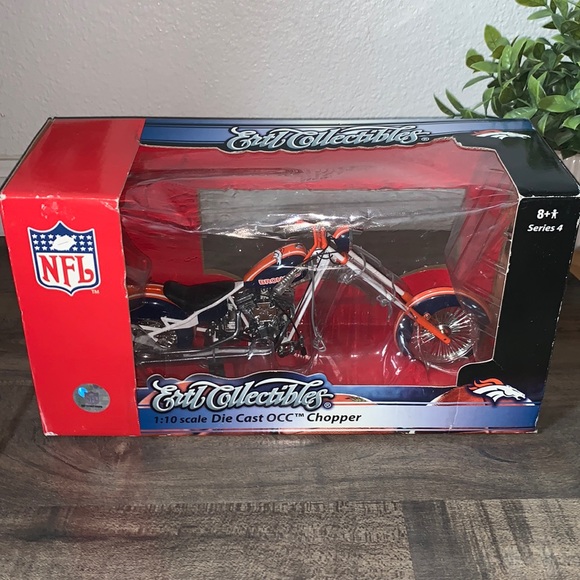 DENVER BRONCOS 2006 ERTL DIECAST COLLECTABLE OCC CHOPPER 1:10 SCALE - Picture 1 of 10